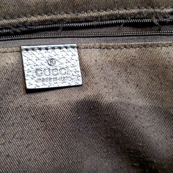 Gucci Handbag - Picture 13 of 16